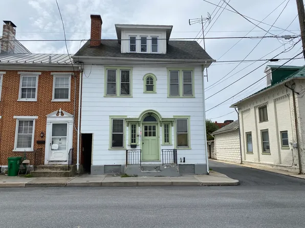 34 E Penn St, Carlisle, PA 17013