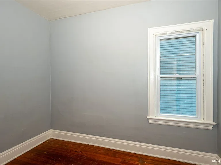 11 Hoyt St — Photo 19