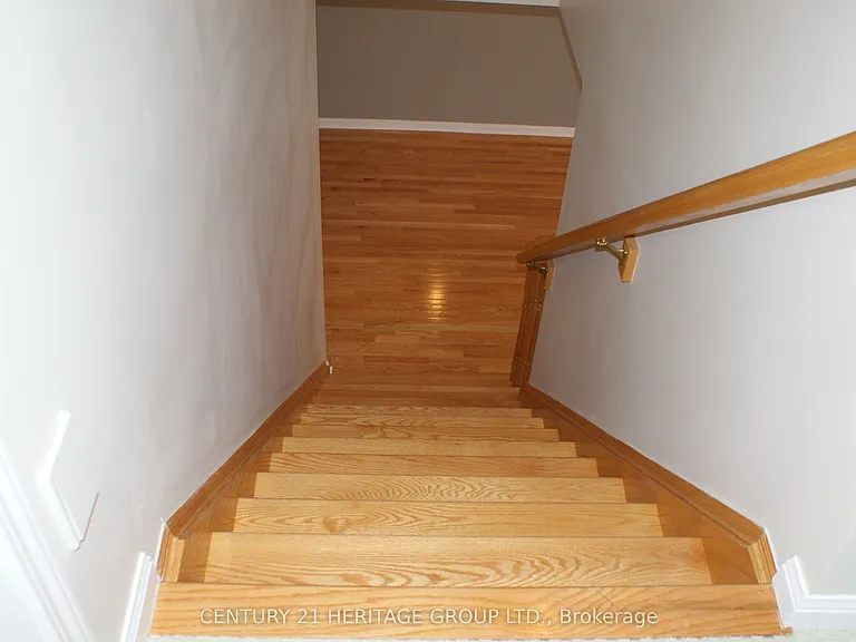 1134 Barclay Cir — Photo 20