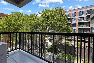 Rented by Living New York