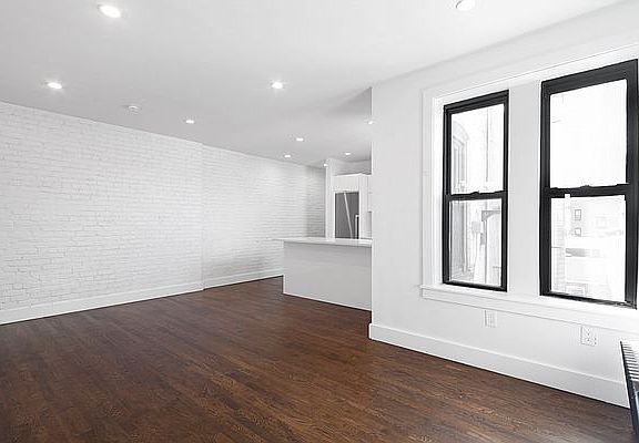 3rd image of 43-18 25th Ave #6
