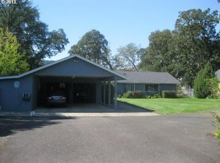966 Echo Dr, Roseburg, OR