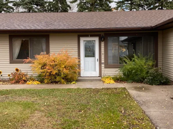1401 5th St APT 1, Langdon, ND 58249