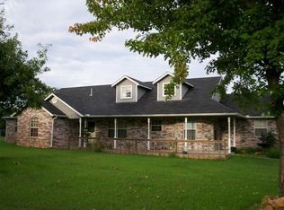 21083 S Forrest Dr, Tahlequah, OK 74464