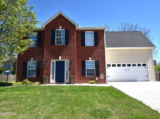 7308 Red Clover Ln, Knoxville, TN 37918