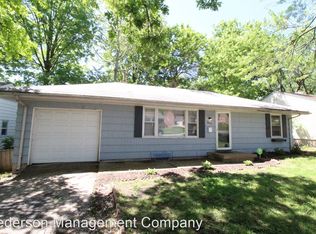 6117 W 53rd Pl, Mission, KS 66202