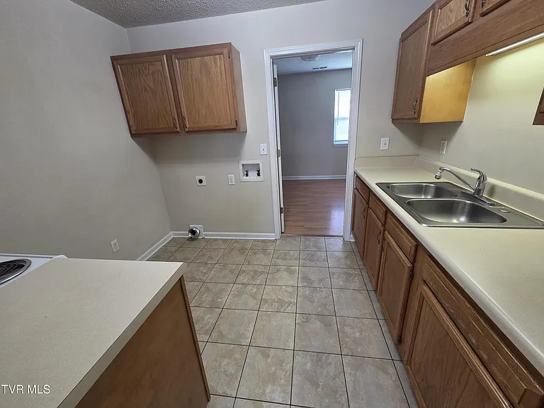 2812 Plymouth Rd #19 — Photo 7