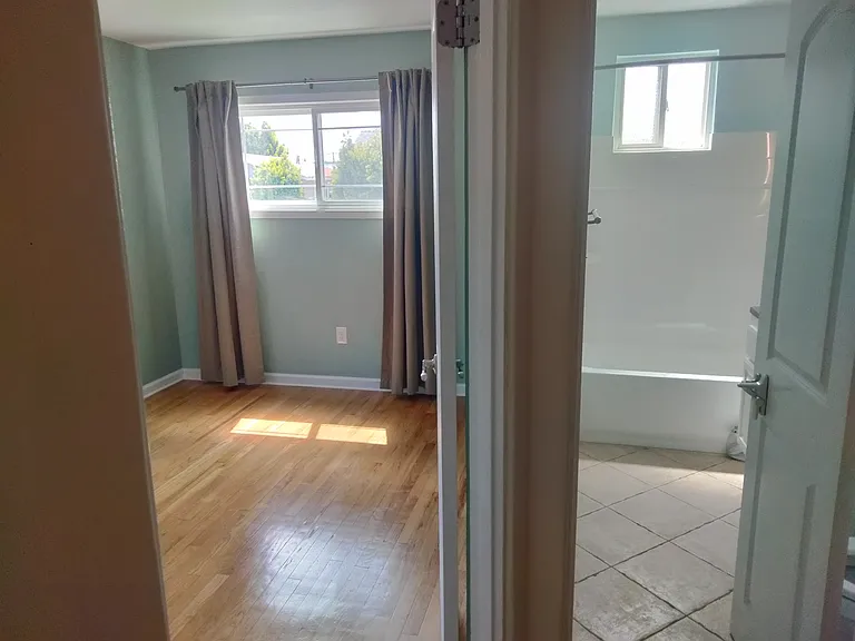 3003 E St — Photo 26