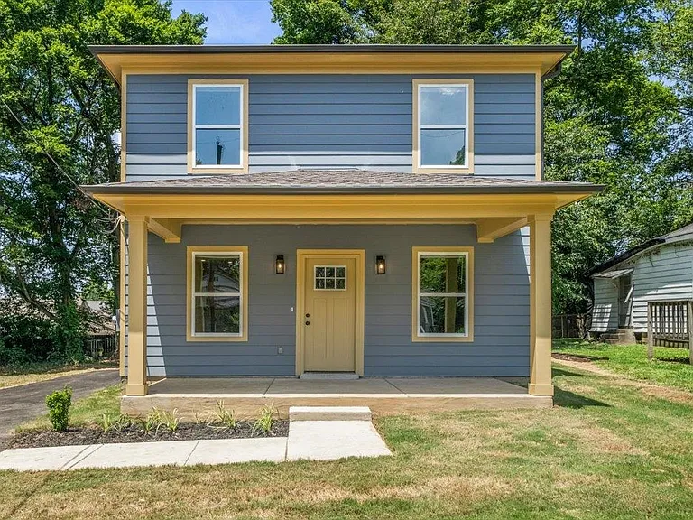2844 Nathan Ave — Photo 1
