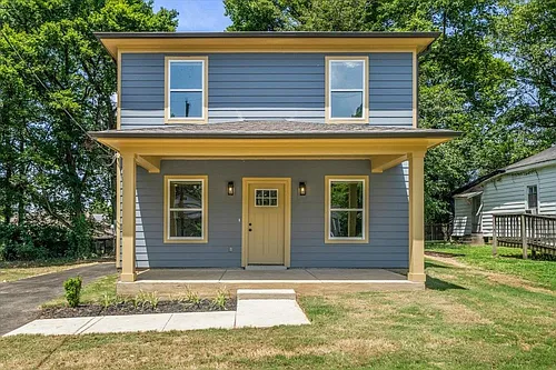 2844 Nathan Ave Photo 1