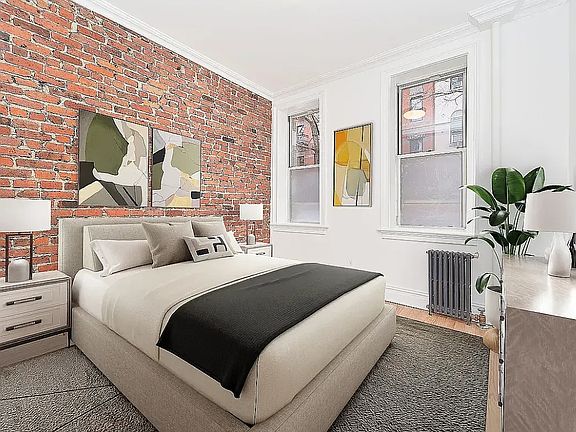 2nd image of 10 Morton St APT 2d