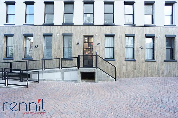 Rented by Rennit Inc. | media 23