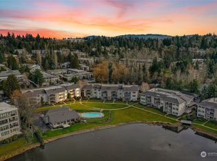 353 101st Ave SE UNIT D-204, Bellevue, WA