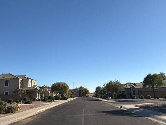 5th image of 36964 W Maddaloni Ave