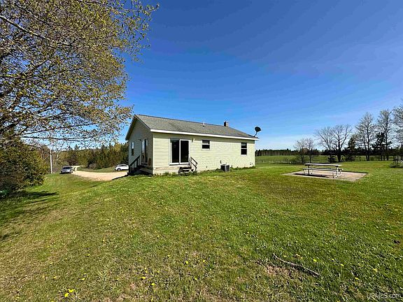 5583 Hallstrom Rd, Rumely, MI 49826 | MLS #50142330 | Zillow