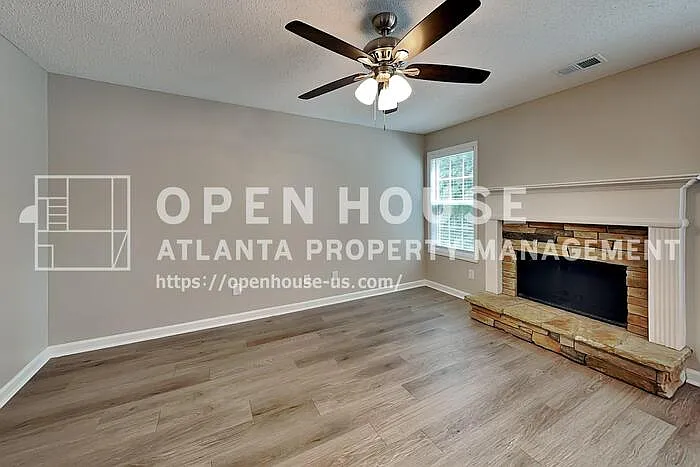 28 Greystone Rdg — Photo 3