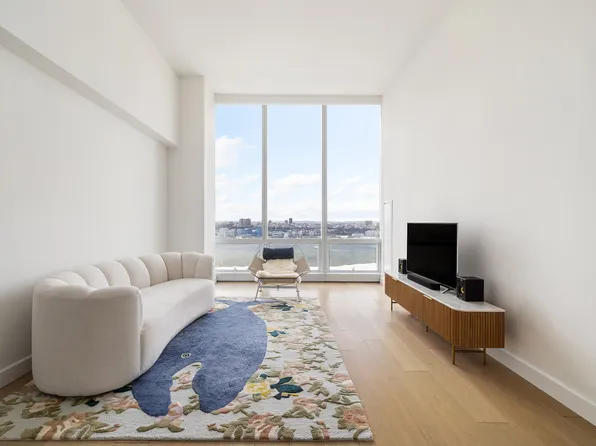 15 Hudson Yards image 1 of 6