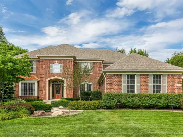 8507 Newbury Ct N #102, Canton, MI 48187