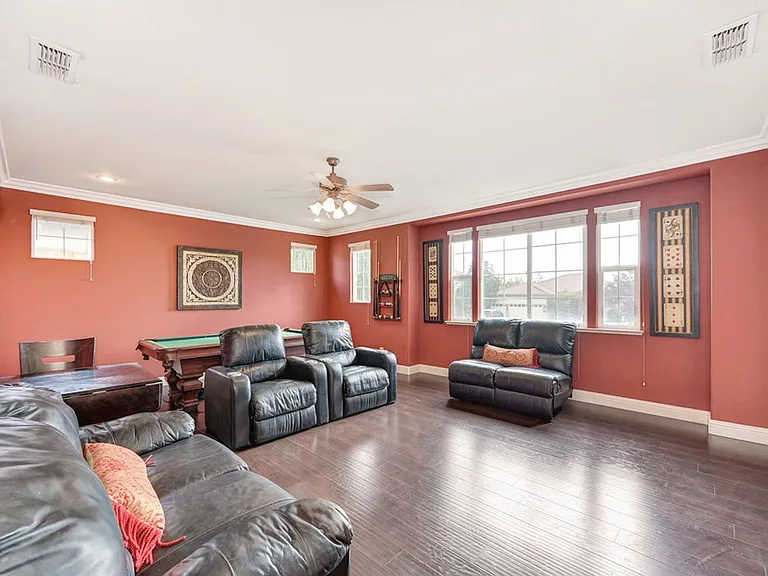 1676 Stronsay Ct — Photo 48