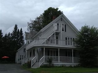 32 S Main St #3, Chester, VT 05143