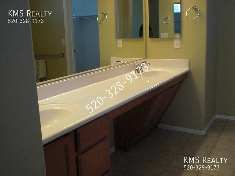 14013 E Voss St — Photo 45