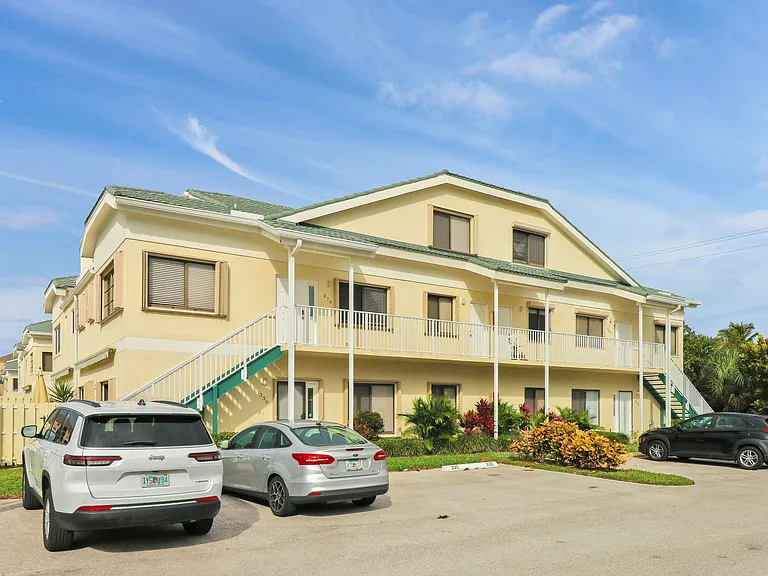 360 Bella Vista Ct N #60 — Photo 32