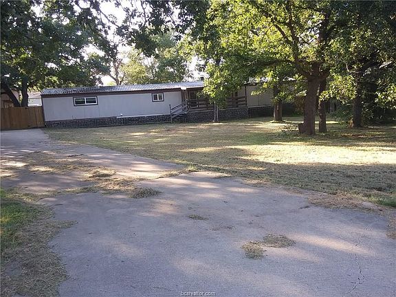 2nd image of 4524 Merlin Dr