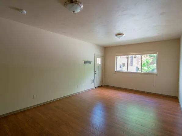 574 E 12th Ave, Eugene, OR 97401