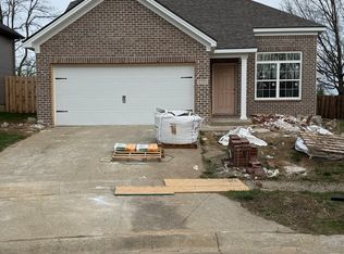 2721 Crystal Falls Rd, Lexington, KY 40509