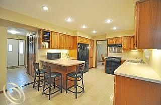 4th image of 770 Bradburn Ct