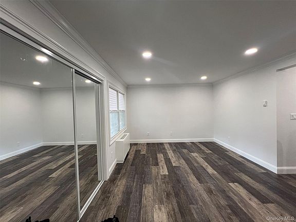 2nd image of 10 Wild Oaks Rd #122