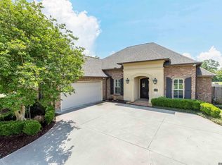 14472 Oak Path Dr, Prairieville, LA 70769