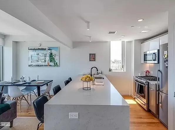 211 Mcguiness Boulevard image 6 of 16