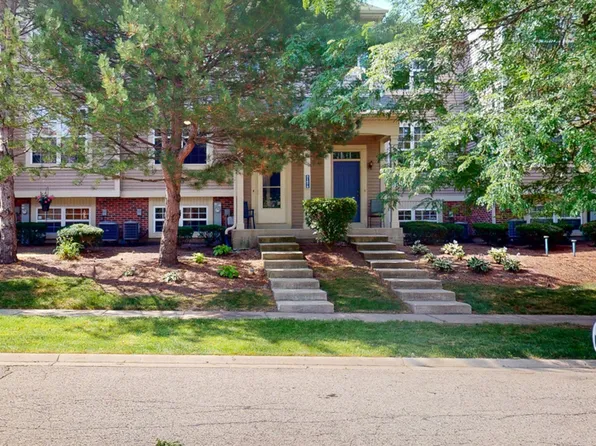 31678 Tallgrass Ct, McHenry, IL 60051