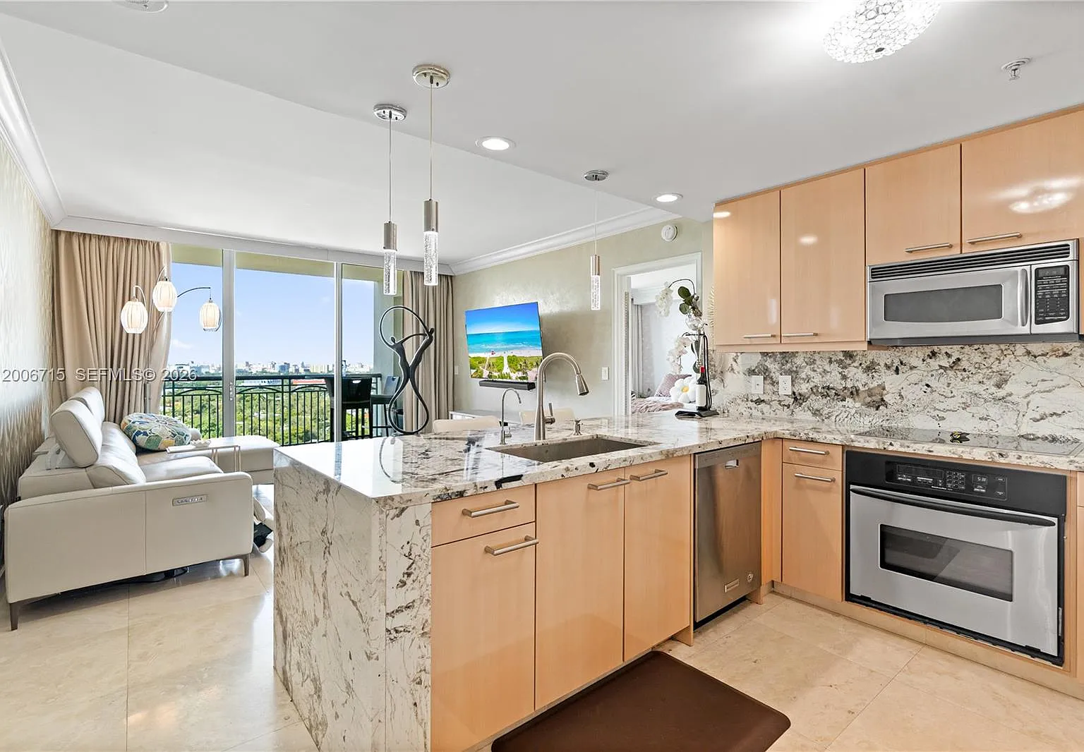 3350 SW 27th Ave — Photo 3
