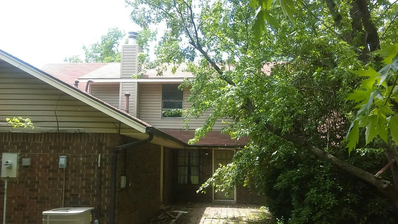 1401 North Juniper Avenue — Photo 2