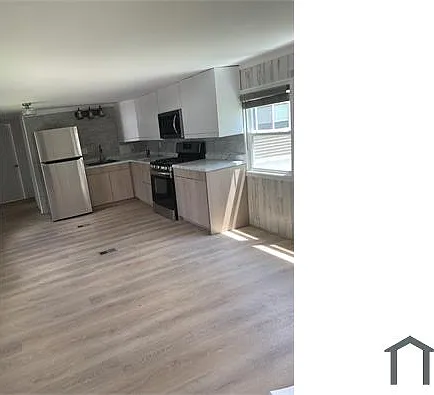 177 Eagle Ave