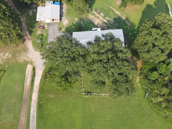 1338 Lister Dr, Pell City, AL 35125
