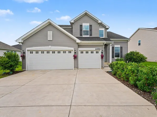 10990 Arkansas Pl, Crown Point, IN 46307