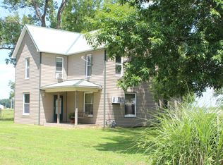 406 Work St, Thayer, KS 66776