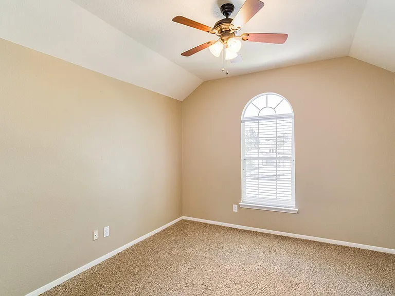 1609 Peach Dale Ct — Photo 21
