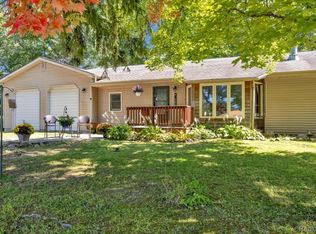 500 W Norway Lake Rd, Lapeer, MI 48446