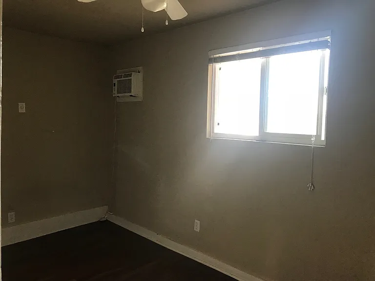 2405cs — Photo 6