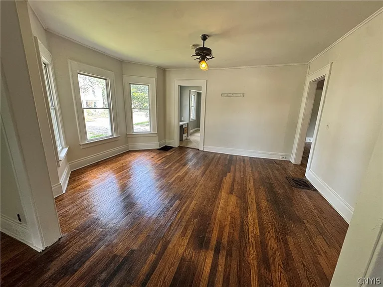 2401 Midland Ave #1 — Photo 2