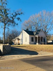 1677 Main St, Fayette, MS, 39069