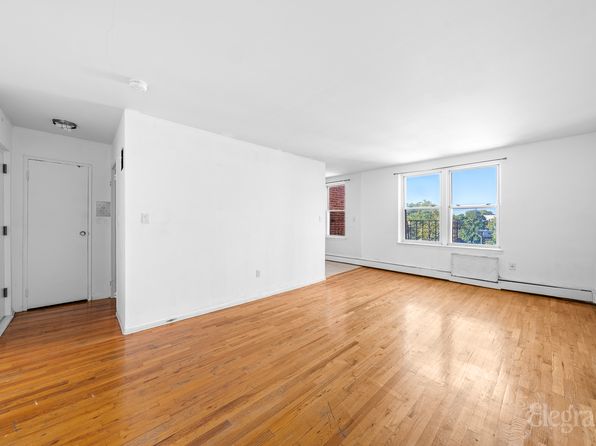 8470 129th St APT 4G