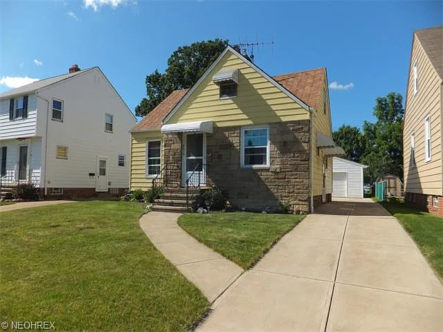 4510 Pershing Ave photo 1