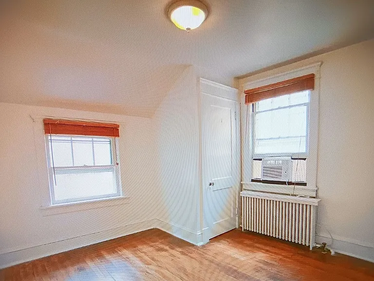 1414 Gordon Ave — Photo 10