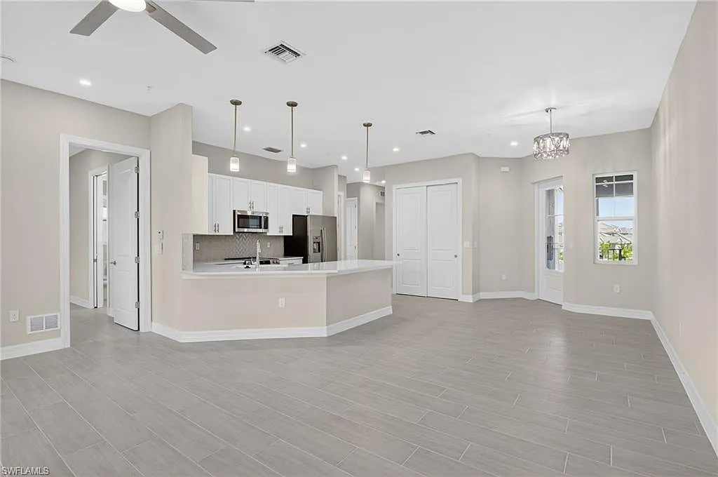 3 bed, 2.0 bath, 1509 sqft, $3,000 — Photo 3