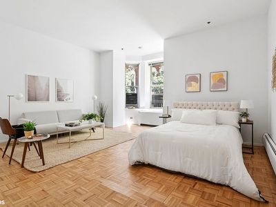 60 Pineapple St APT 1F, Brooklyn, NY, 11201